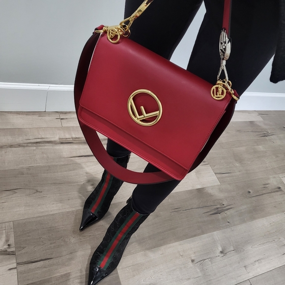 *SOLD* Fendi Kan I F Shoulder Bag - Picture 2 of 14